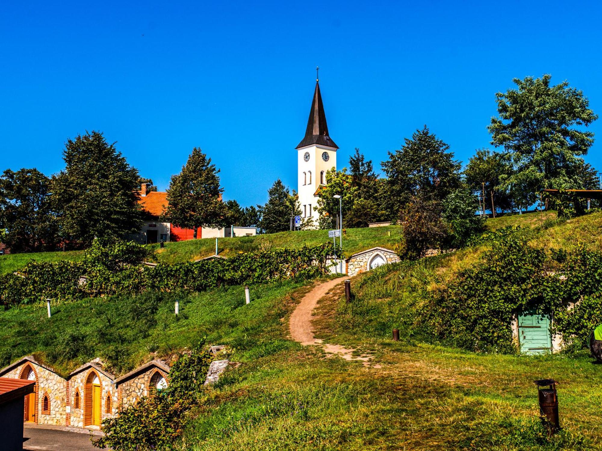 Penzion U Tri Ruzi Vrbice Bagian luar foto